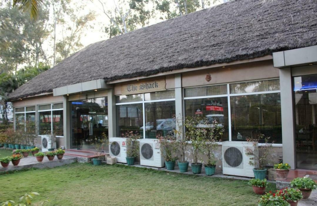 Midway Resort Rishikesh Exterior photo